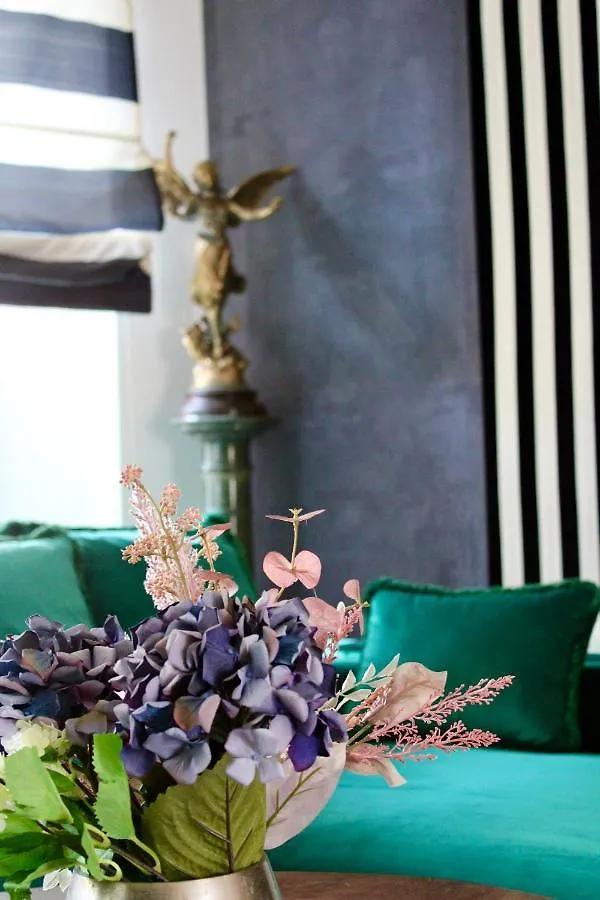 48 Fourty Eight Luxury Suites Rome Apartment
