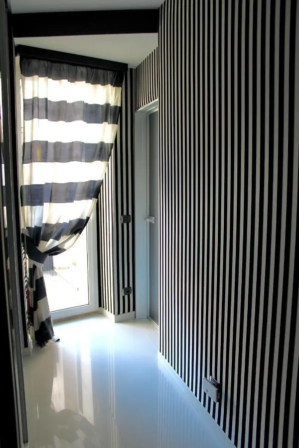 48 Fourty Eight Luxury Suites Rome Italy